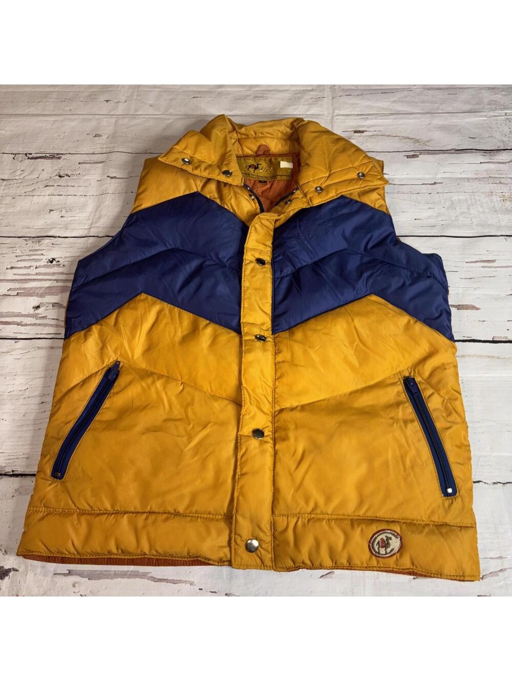VINTAGE Camel Vest Men Medium Yellow Goose Down Puffer Quilted 70s 80s (J3)